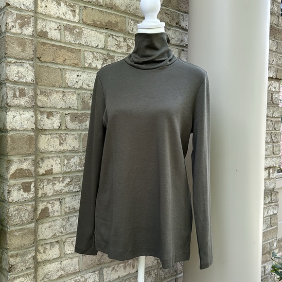 New Lands' End Women's Supima Cotton Turtleneck - Picture 2 of 14